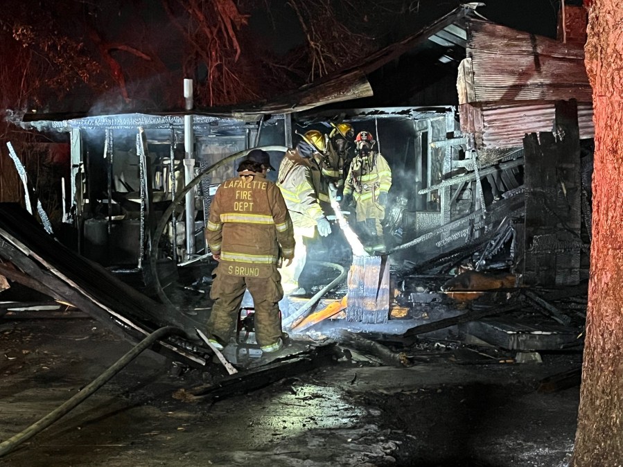 Lafayette home, two vehicles damaged in early morning fire