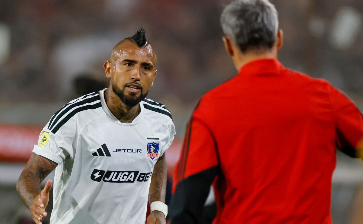 En Colo Colo le prestan ropa al Arturo Vidal entrenador: “Nos gusta que ...