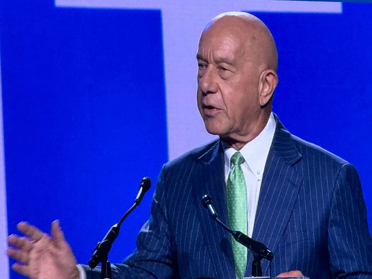 Mayor Whitmire toasts Houston and himself, skips controversial ICE issue