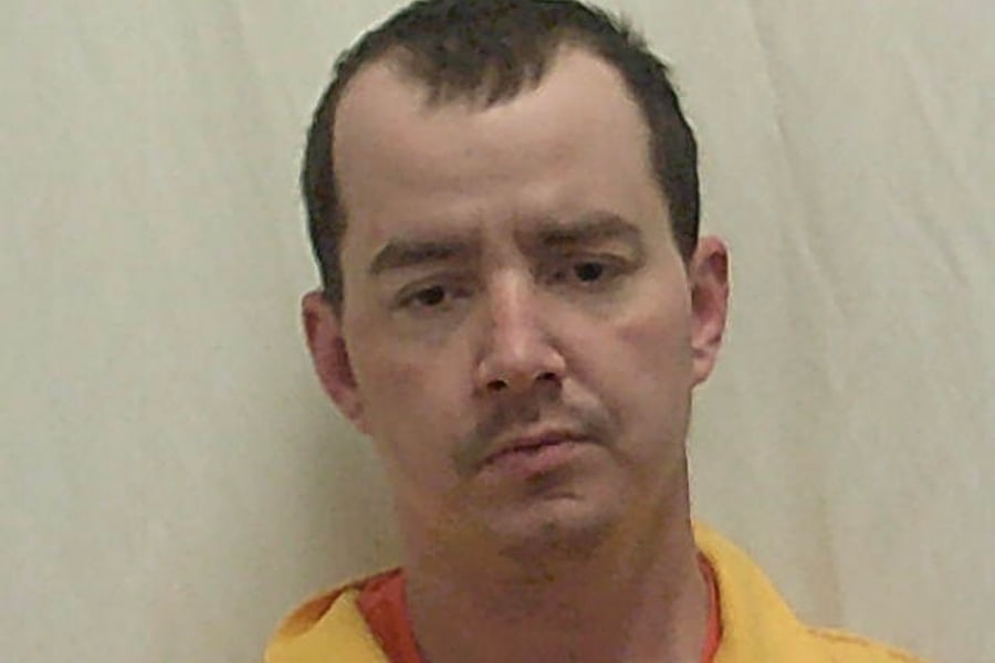 Burglary suspect arrested after allegedly leading police on high speed ...