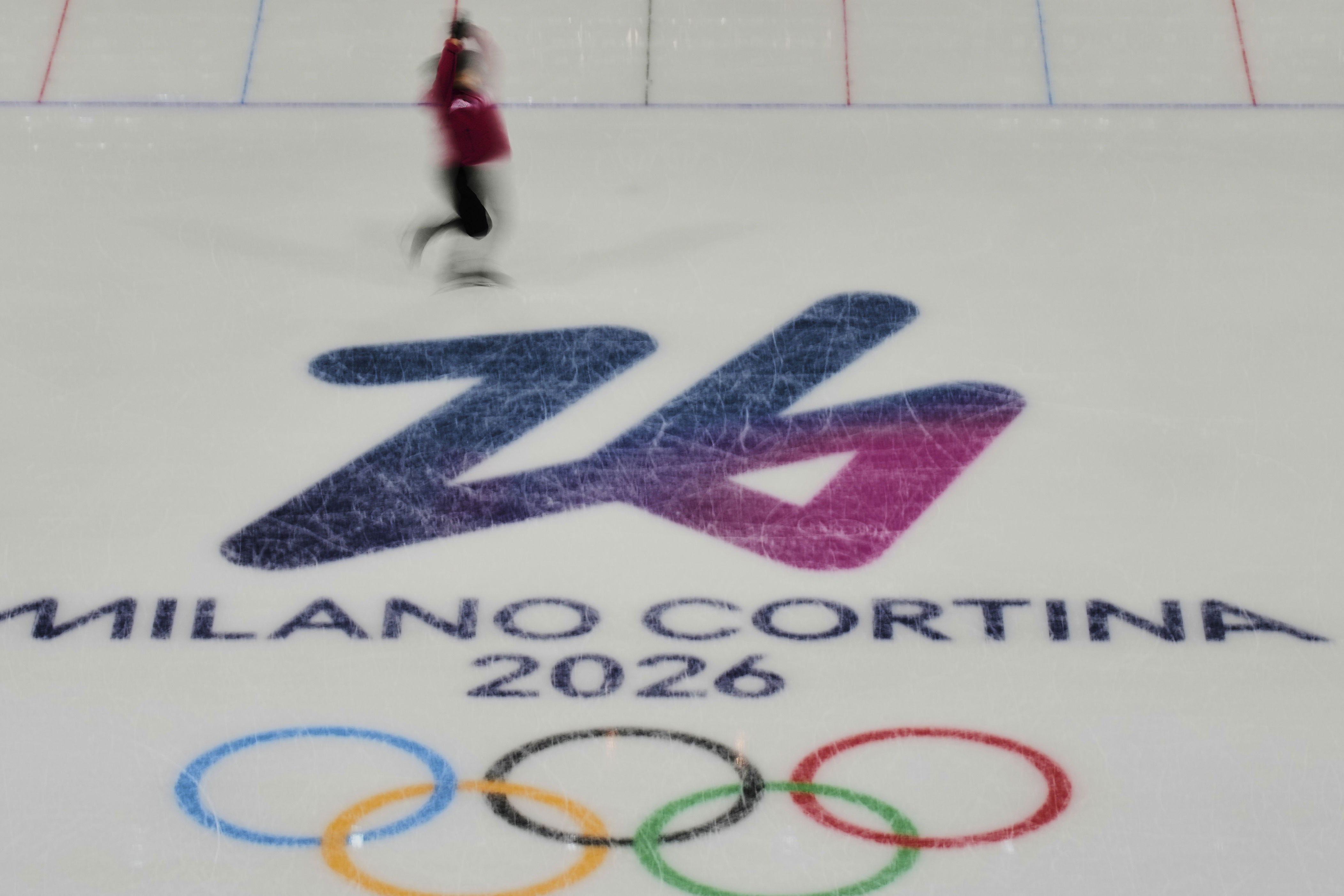 Olympic figure skating coach remains banned during investigation of alleged physical abuse<br><br>