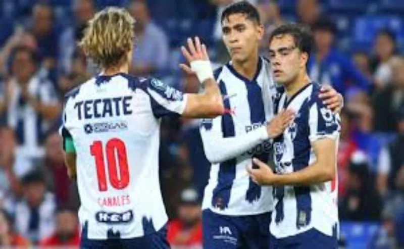 Rayados gana, pero el gigante luce vacío: así se vive la noche ante ...