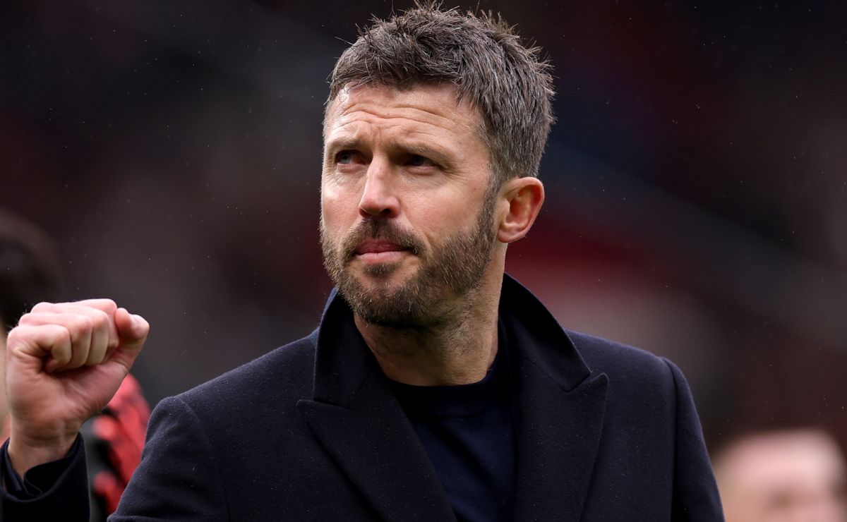 Michael Carrick’s future on the brink as Manchester United suffer major blow with top coach renewing contract<br>