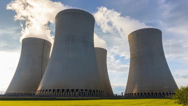 Study reveals worrying trend as first-of-its-kind nuclear plant is set ...