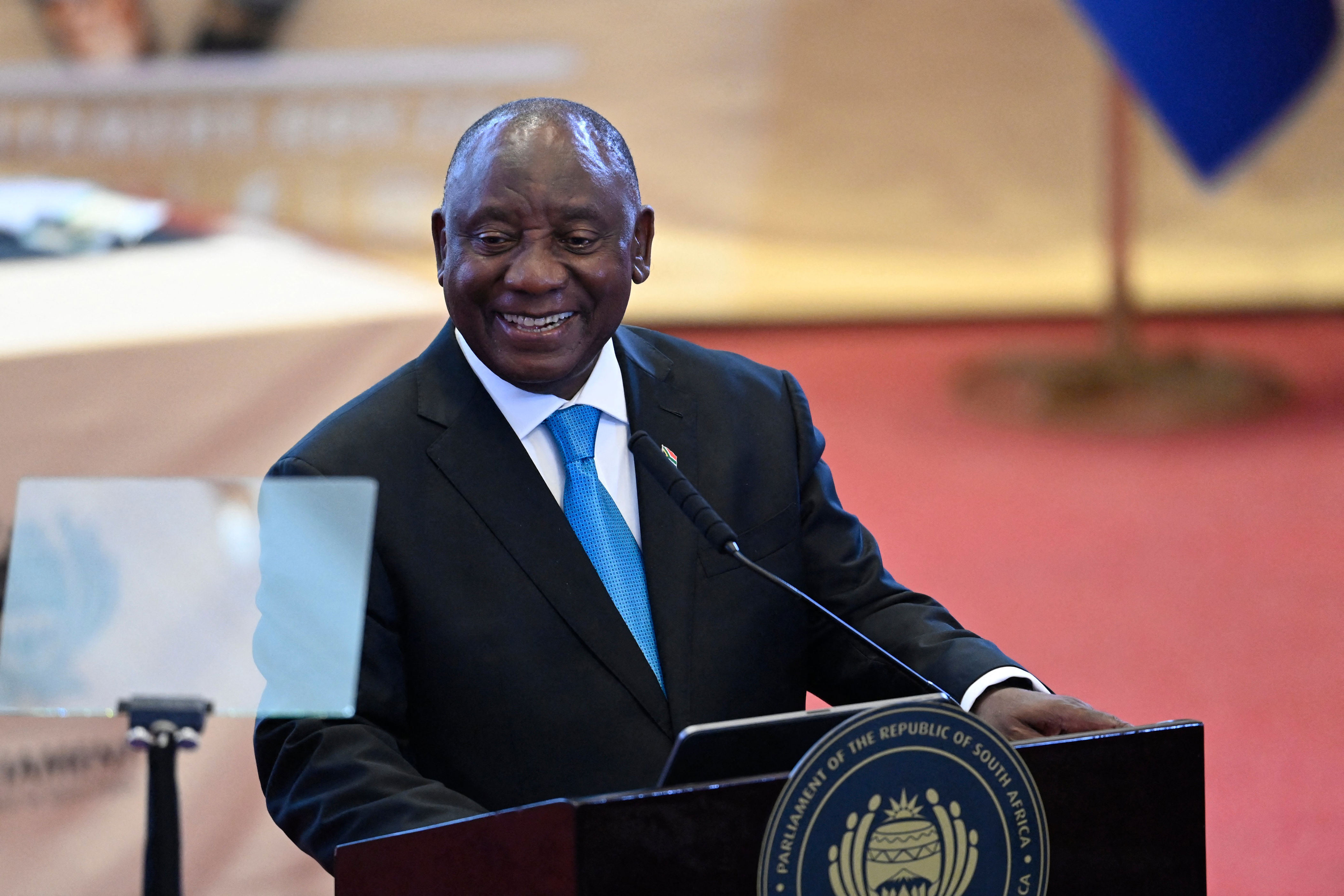 Impeachment committee | Process to recommend evidence leader begins