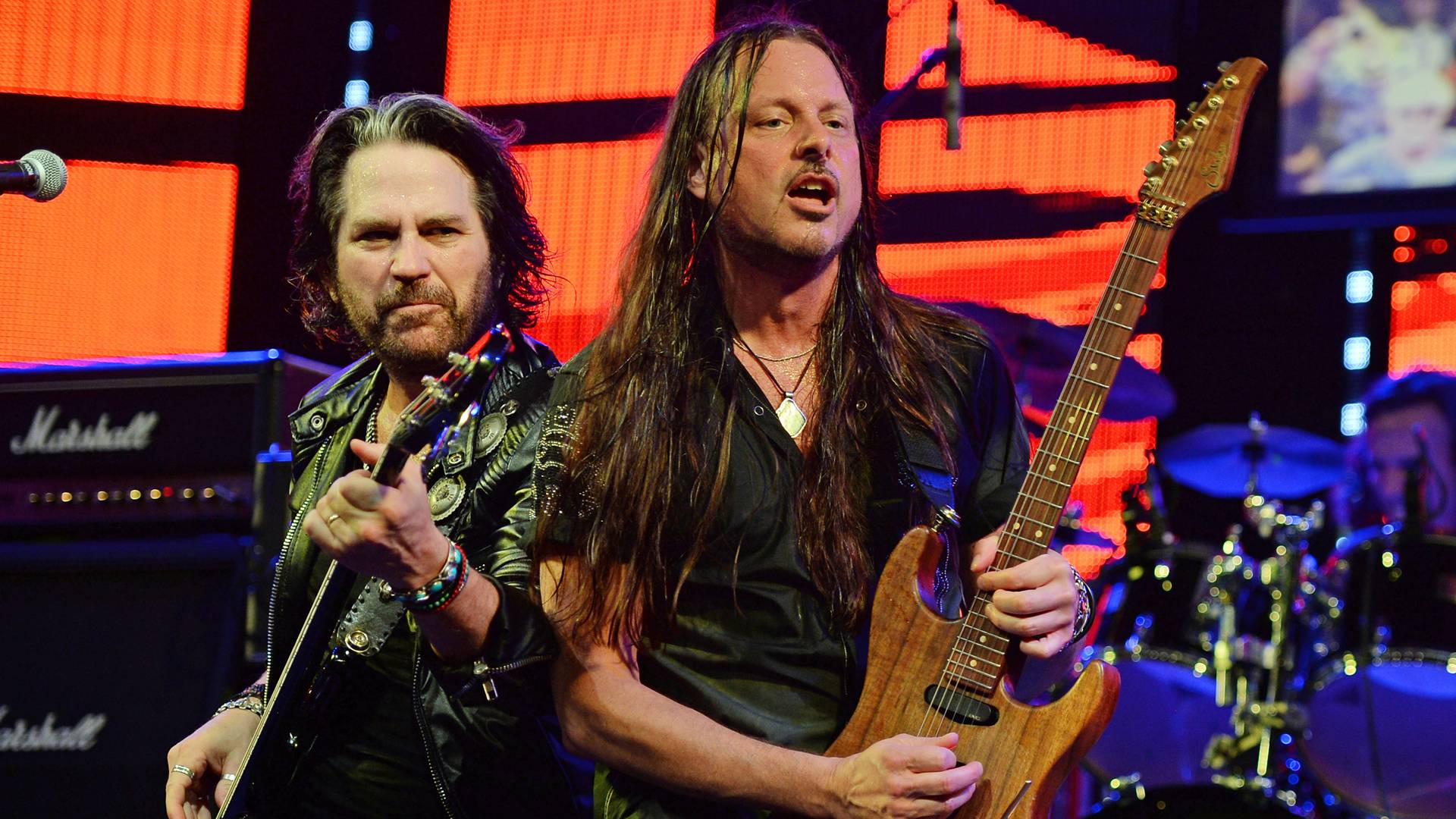 Winger fala à RS sobre show no Brasil, despedida dos palcos e 'Beavis ...