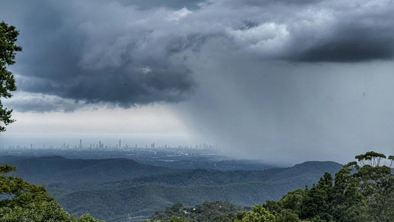 Intense rainfall risk for south-east Queensland as weather system ...