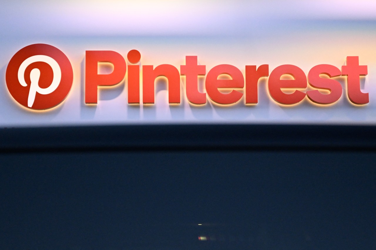 Activist Elliott invests $1 billion in Pinterest