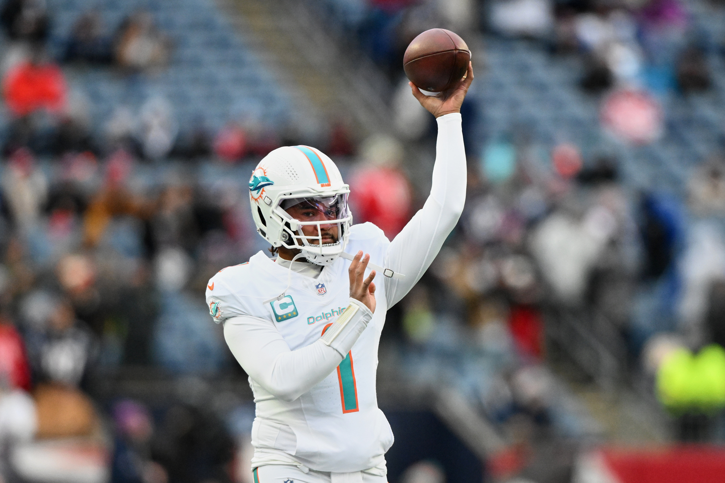 Dolphins nearing decision on QB Tua Tagovailoa<br><br>