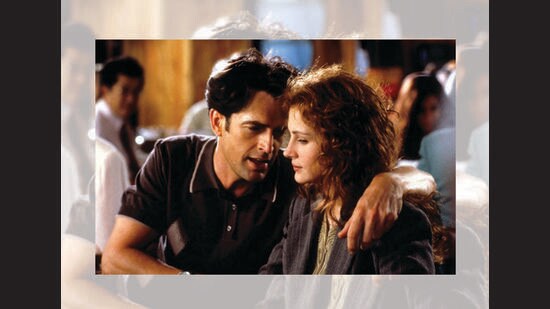 Listicle: 10 besties who kept our fav romcoms afloat