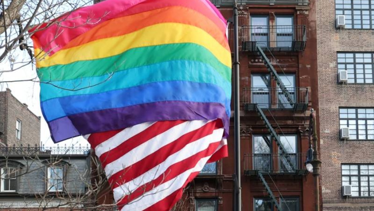 Retiran bandera arcoíris de Stonewall, sitio icónico en Nueva York ...