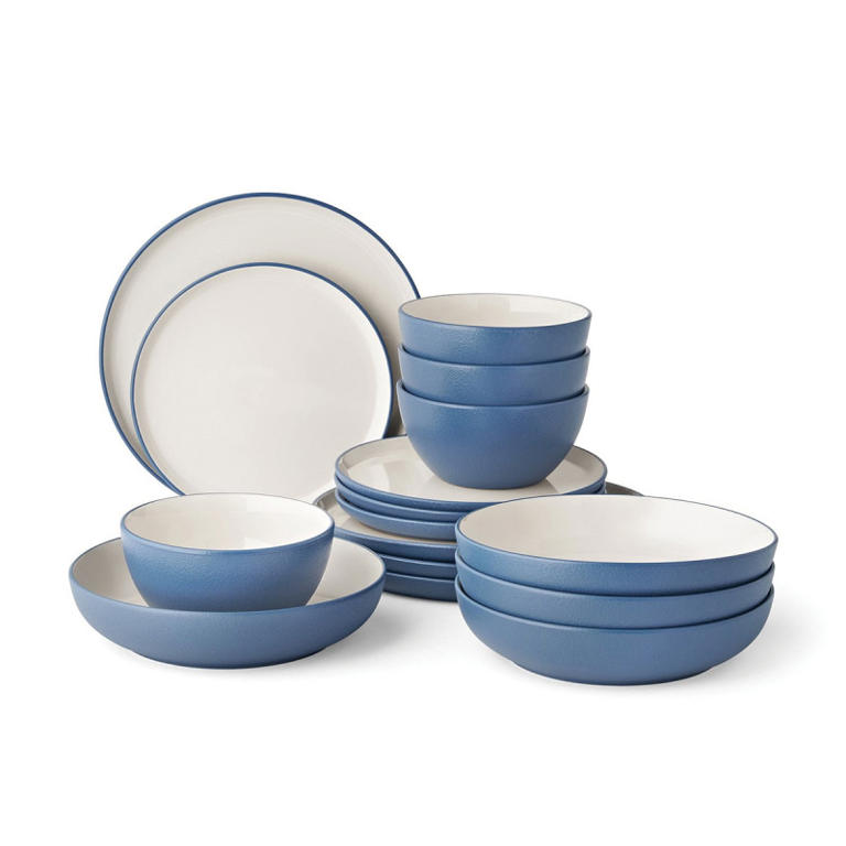 Discover Sam's Club's 16-piece stoneware set for just $34.98—stylish ...