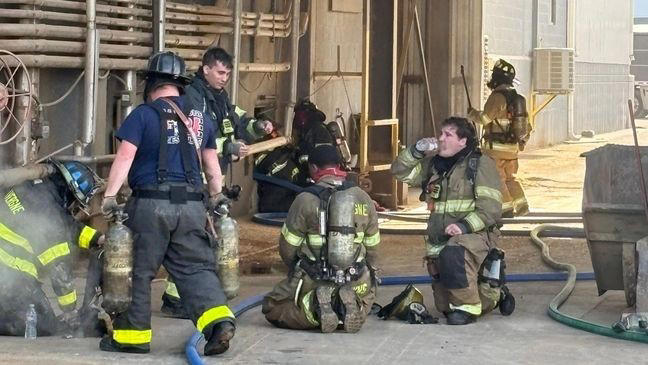 17 firefighters put out La Vergne grain silo fire
