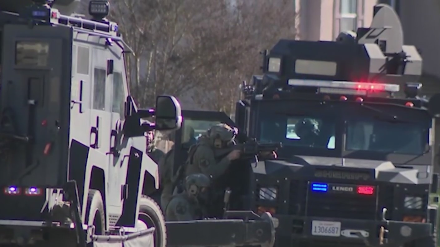 SWAT takes barricaded man into custody in Sacramento County