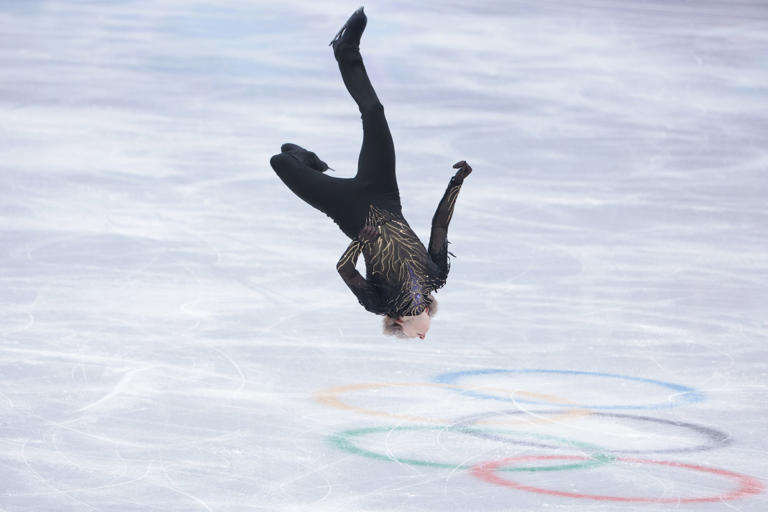 Here's why everyone is upset that France's figure skating duo won gold ...
