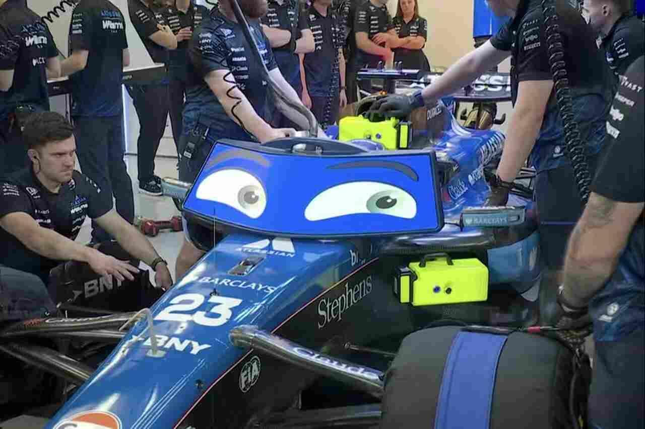 Williams attracts attention after placing 