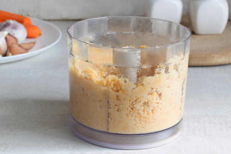 Easy hummus dip