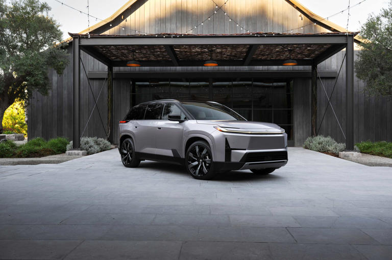 2027 Toyota Highlander EV revealed: 18 cupholders and Tesla-style charging