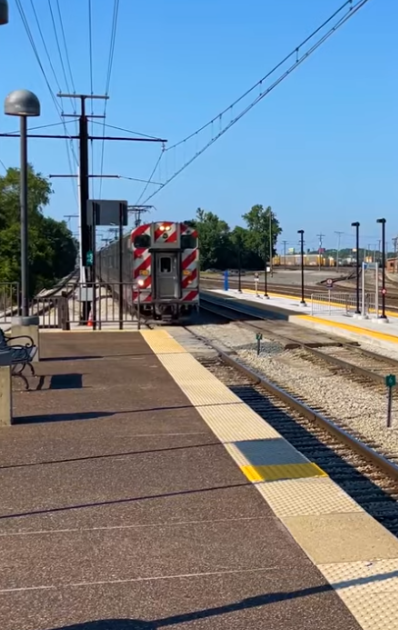 A Metra Electric train stops at Homewood, IL