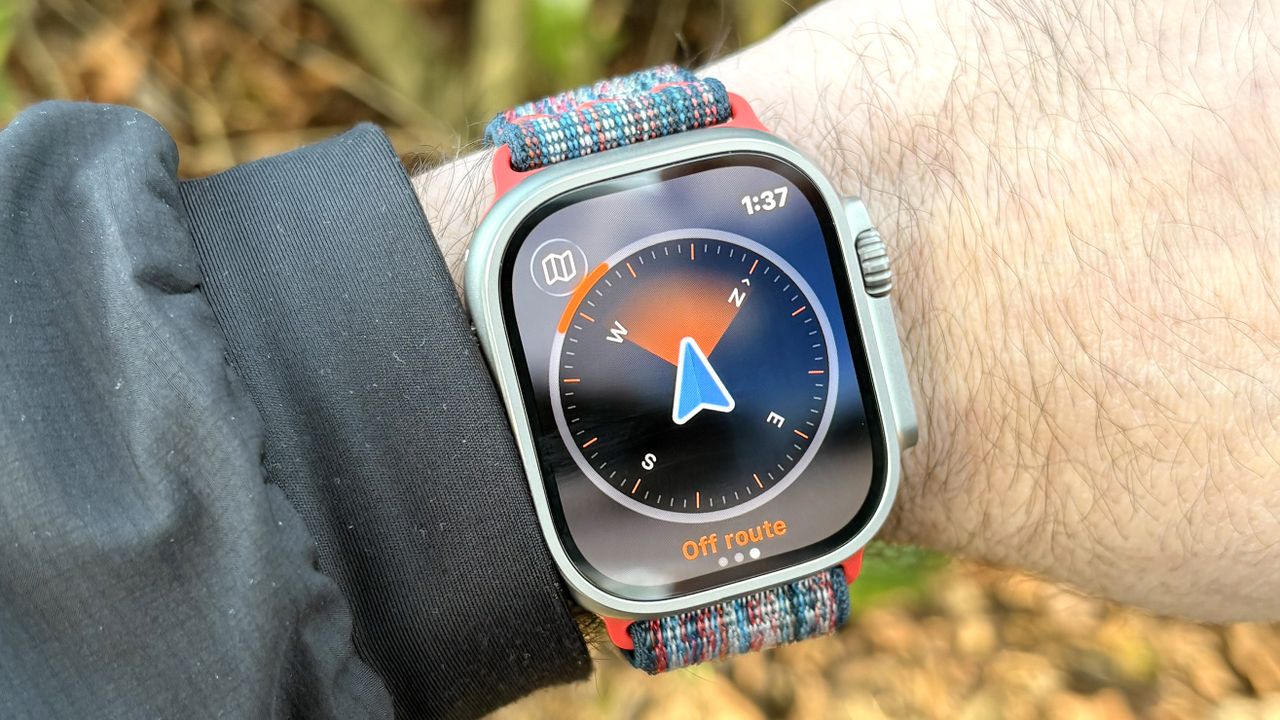 I’ve hiked hundreds of miles — and these are the 3 Apple Watch apps I ...