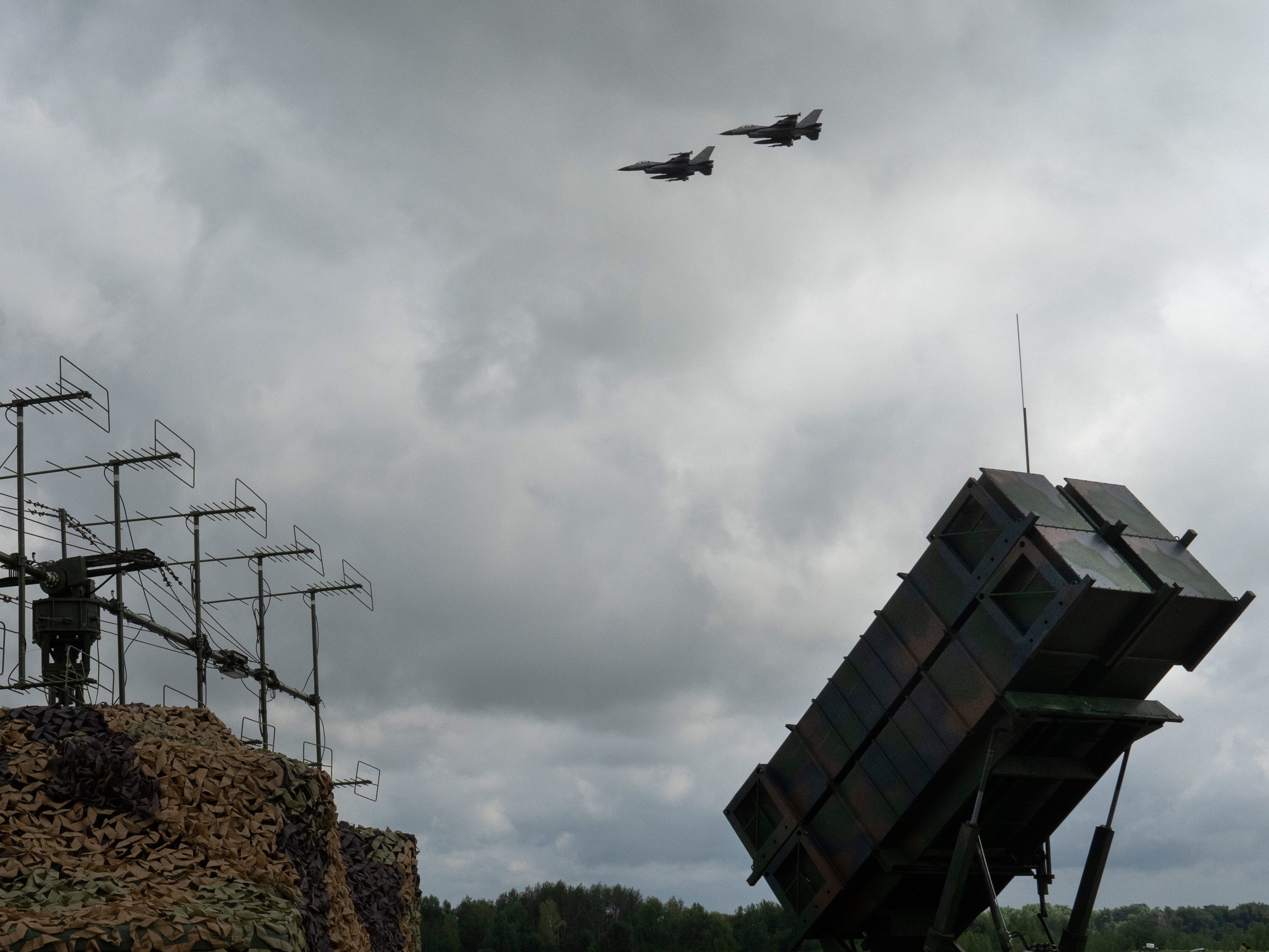 Ukraine is feeding intel to Patriot interceptor makers as Russia mixes ...