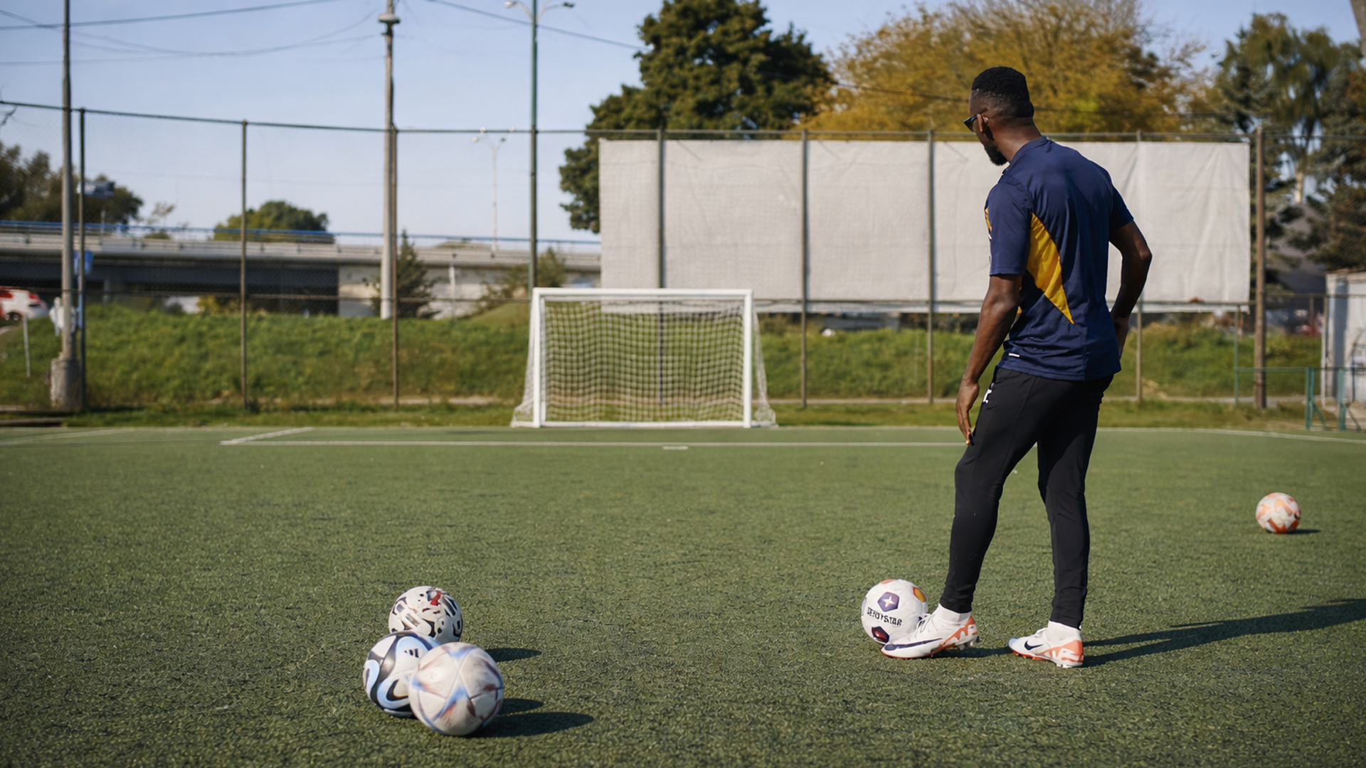 Understanding the knuckleball shooting method