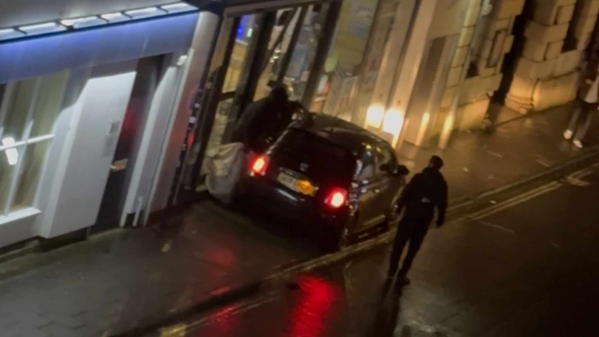 Shocking moment thieves ram raid Bristol supermarket with car to steal ...