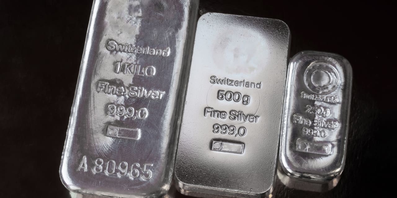 Why silver prices cratered on a reported Russian proposal to re-dollarize<br><br>