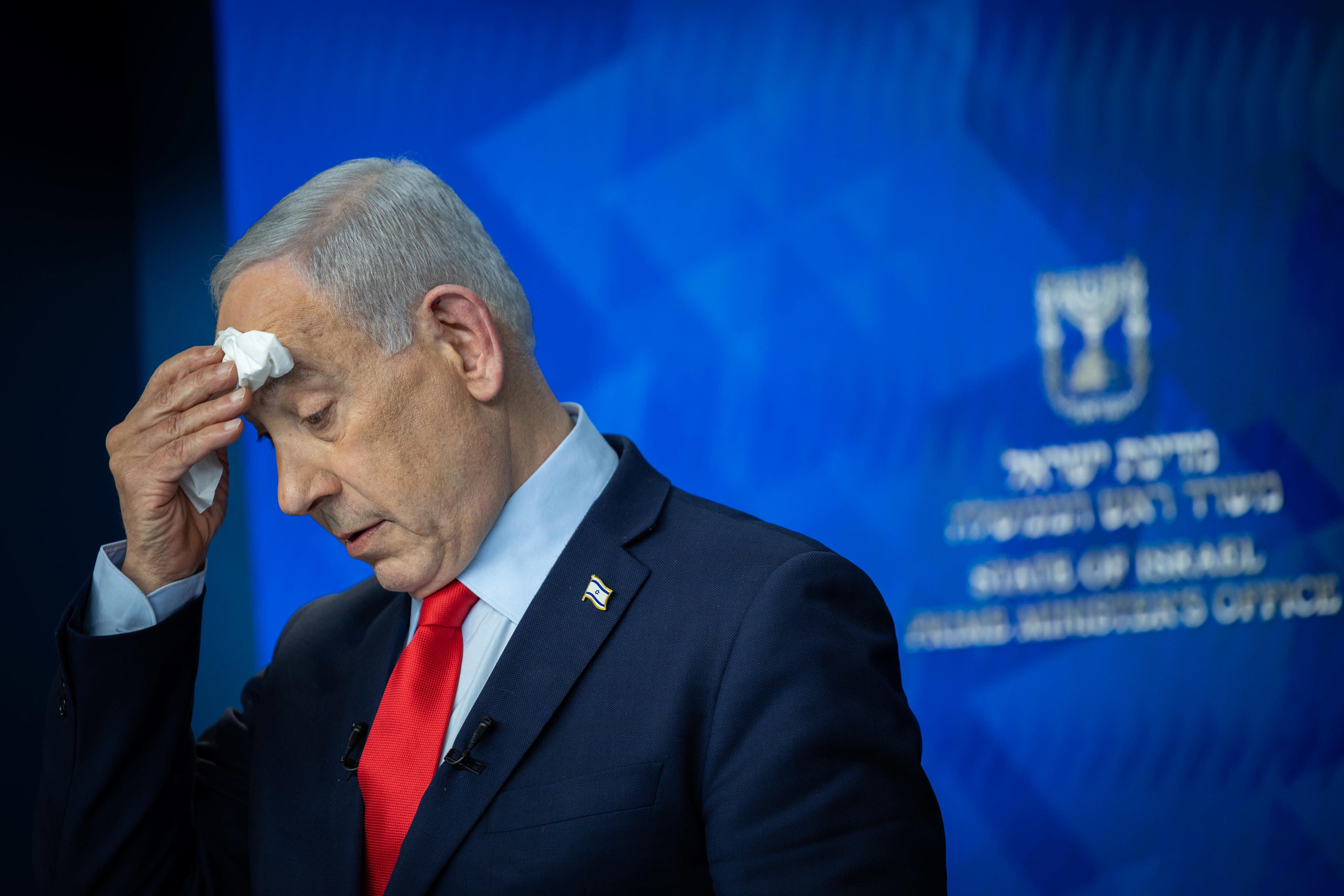 Netanyahu faces tight race against Bennett in upcoming elections, new ...