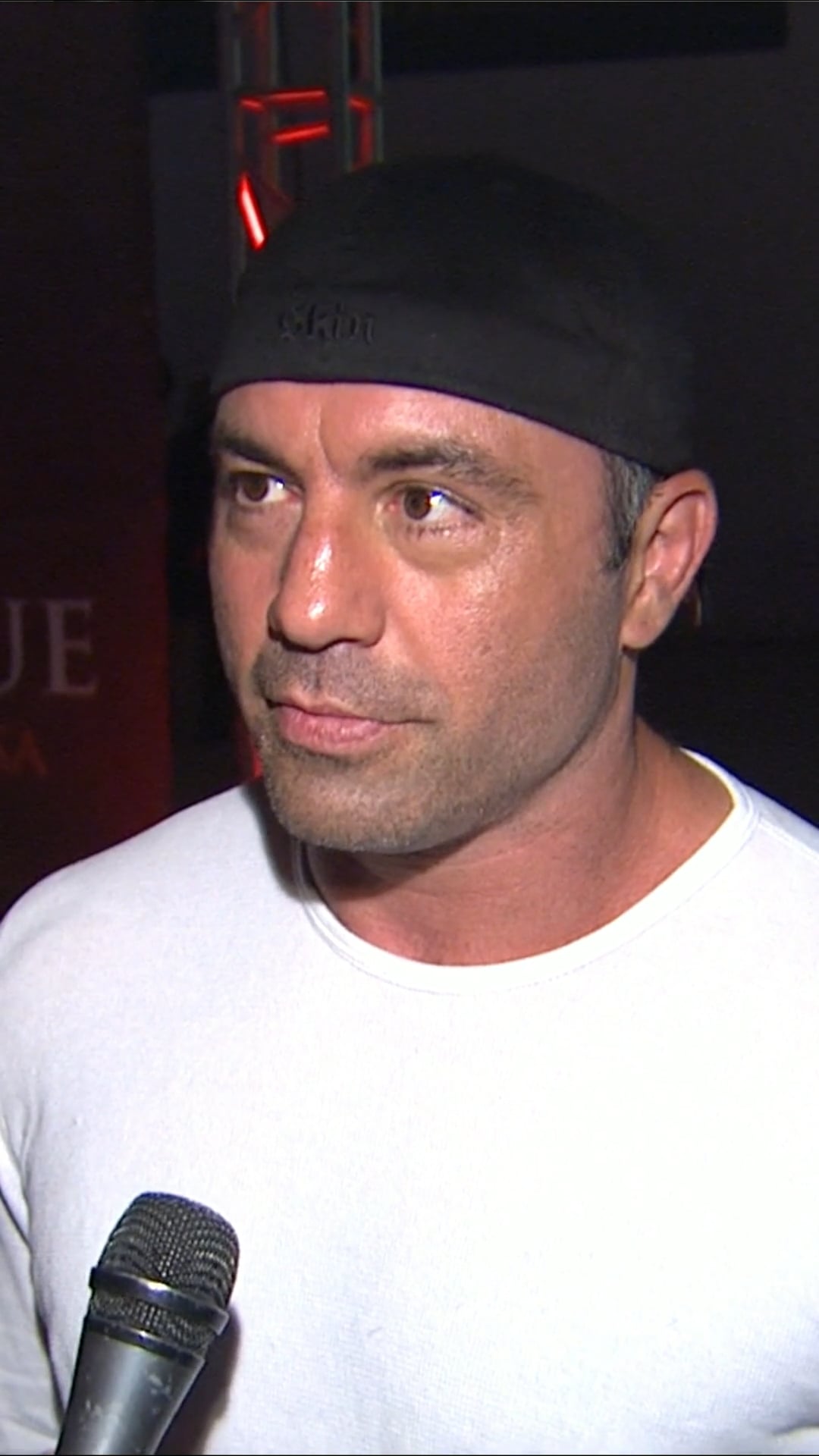 Joe Rogan addresses his name appearing in the Epstein files