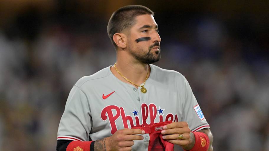 Nick Castellanos horror story should end Padres' interest before it began