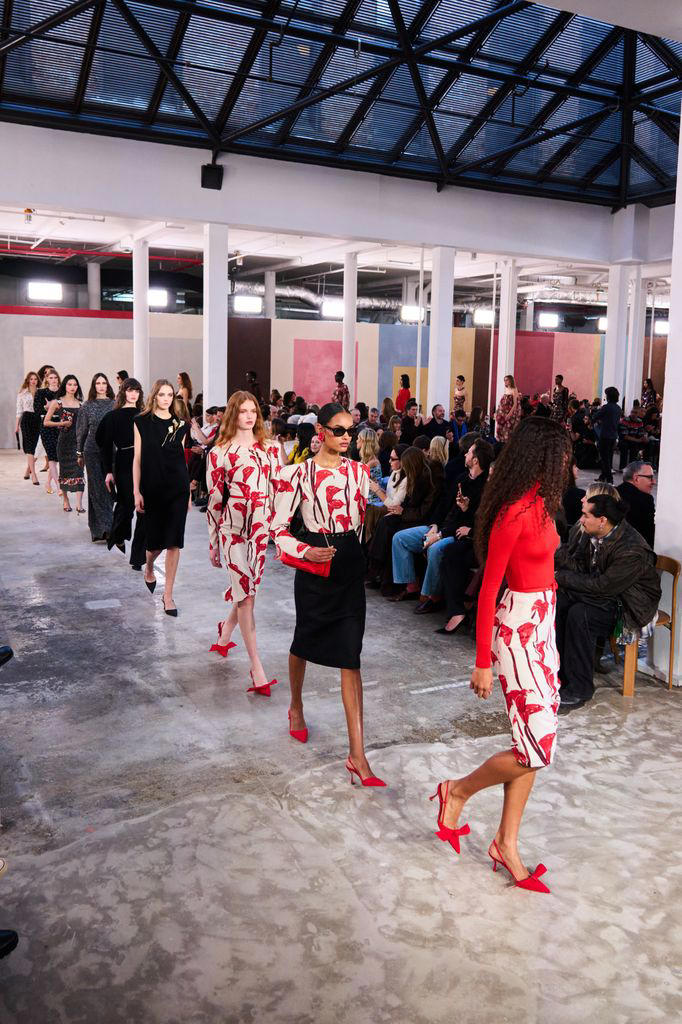 Desfile de Carolina Herrera en Nueva York para Otoño/Invierno 2026.