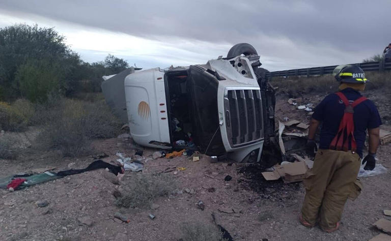 Choque entre autobús y tráiler deja 4 muertos y 25 lesionados en ...