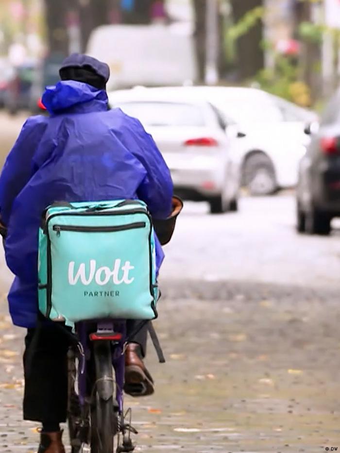 How meal delivery apps are changing how we eat (and spend)<br>