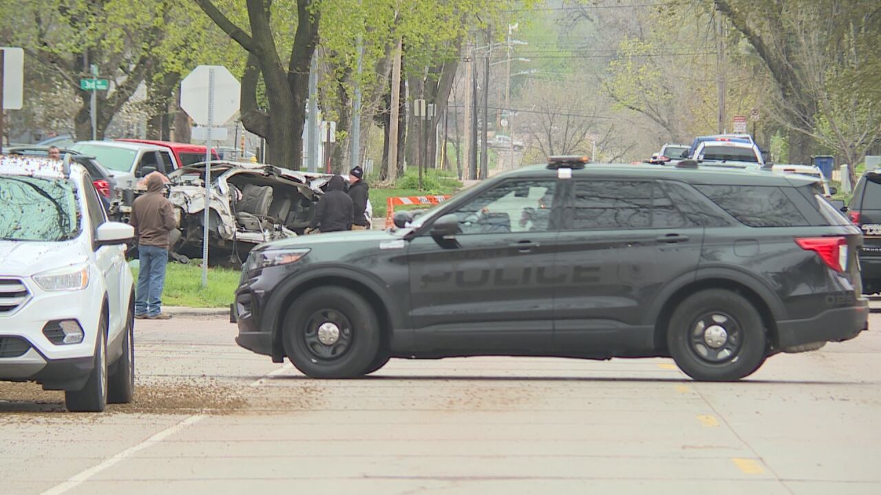 Sioux Falls man takes plea deal for death of two teens in 2024 crash
