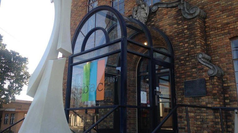 Bossier Arts Council holds ribbon cutting at new location on Louisiana ...