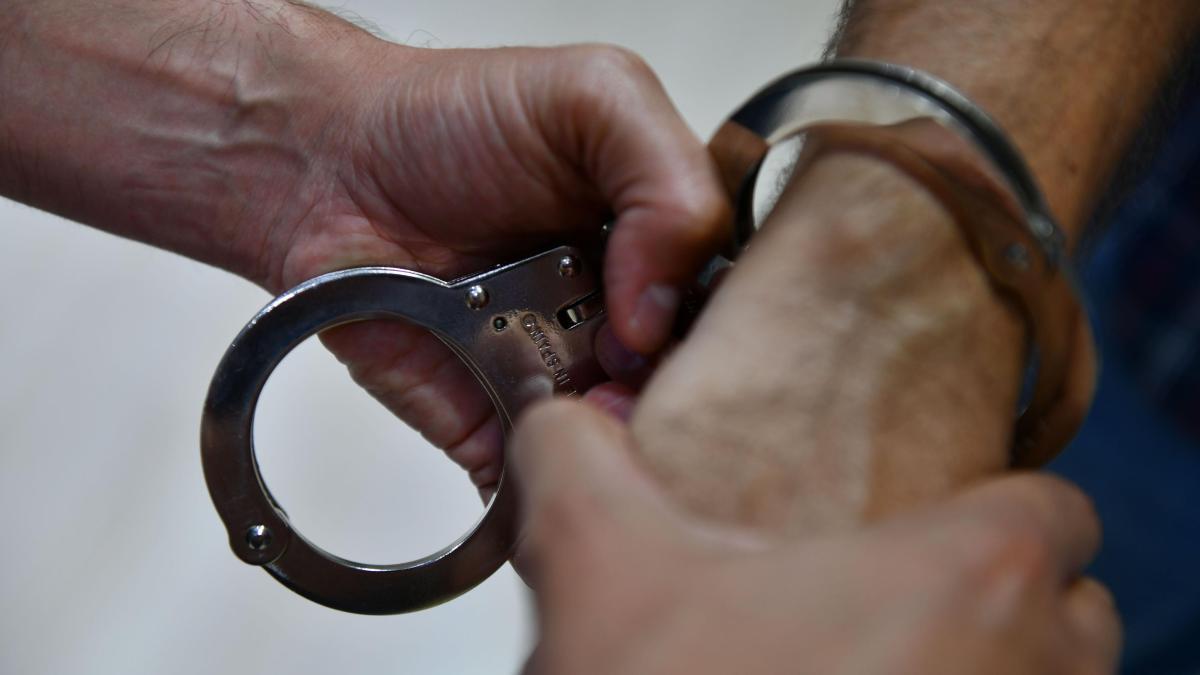 Dos detenidos con múltiples antecedentes por un robo con fuerza en una ...