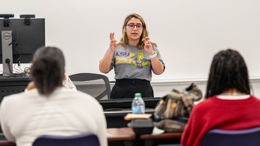 LSUS professor recognized for growing student reporting programs