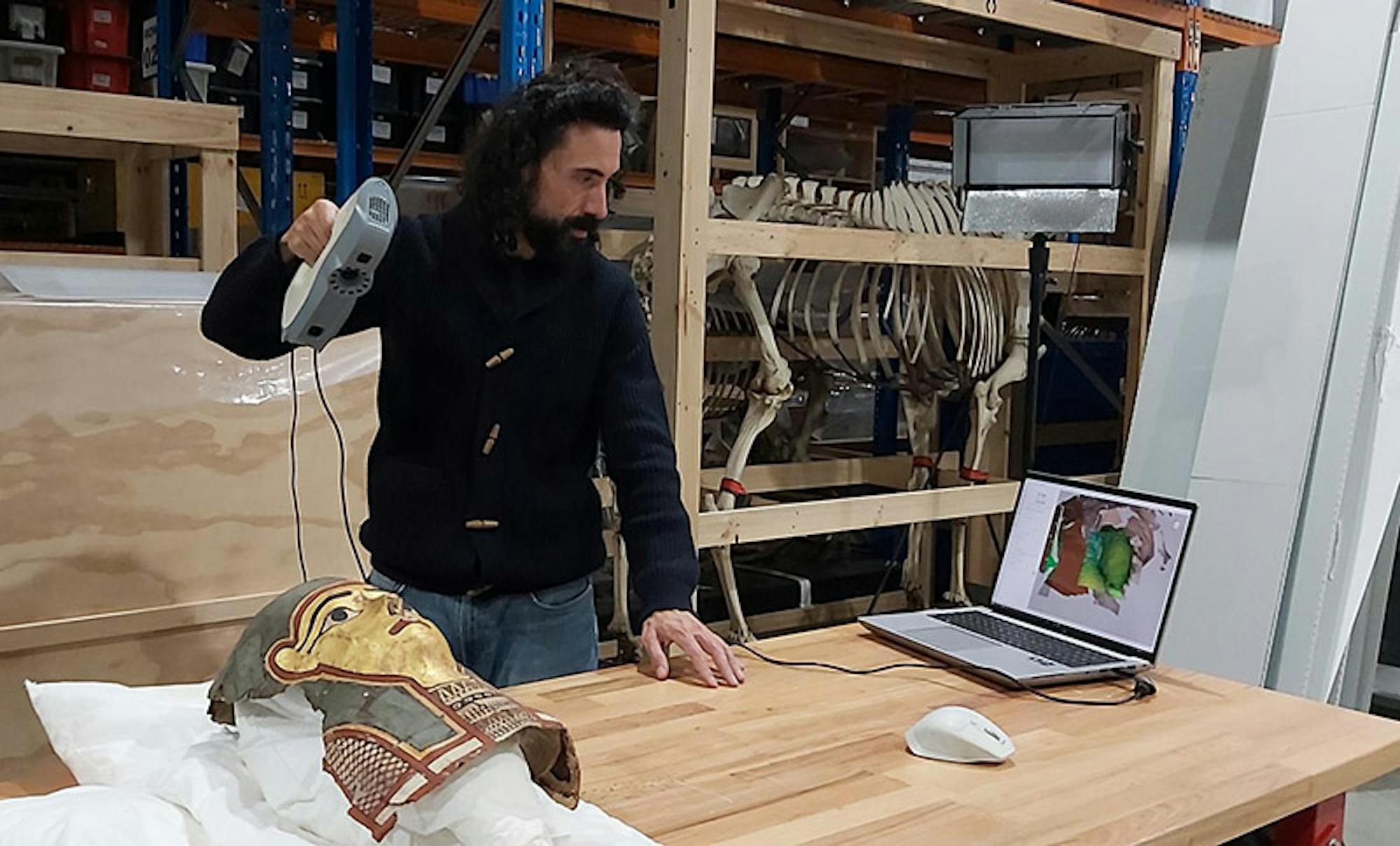 3D scanning and shape analysis help archaeologists connect objects ...