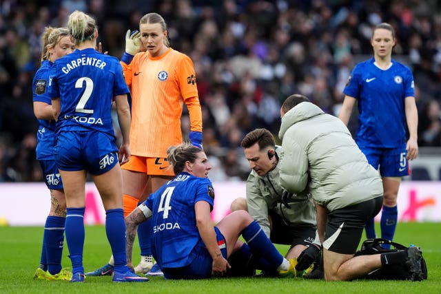 Beth Mead set for spell out with shin injury