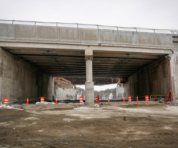 Gateway tunnel work resumes as $205M payout nears<br><br>