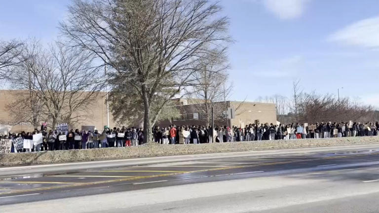 Students walk out of South Burlington schools to protest ICE