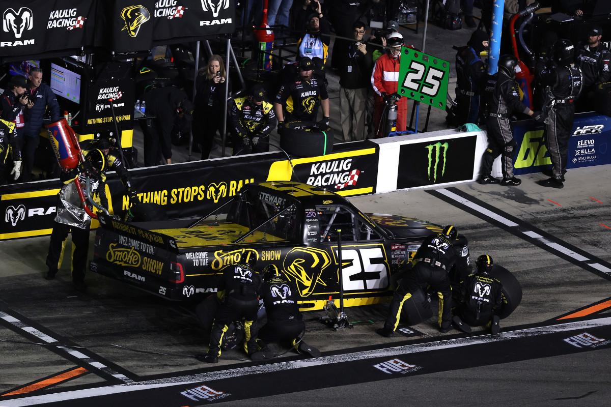 Tony Stewart involved in wreck during NASCAR Truck Series race at Daytona<br><br>