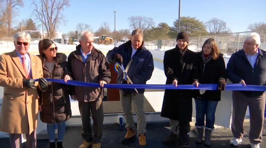 Skaters hit the ice at new West Albany Memorial Park rink
