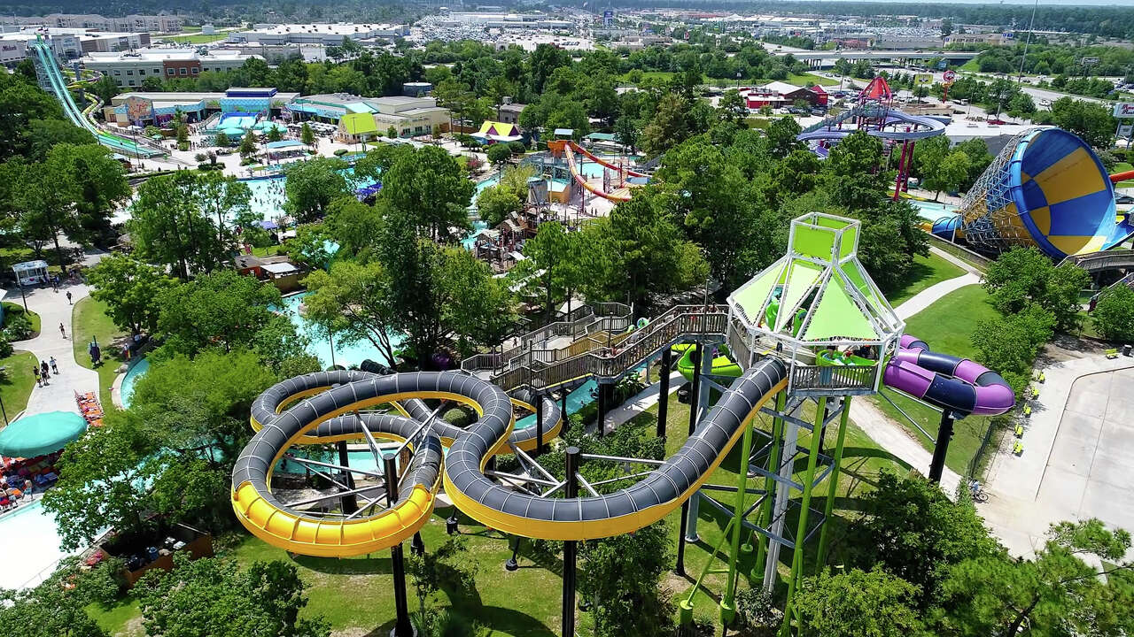 Hurricane Harbor Splashtown looking to hire 750+ part-time and seasonal ...