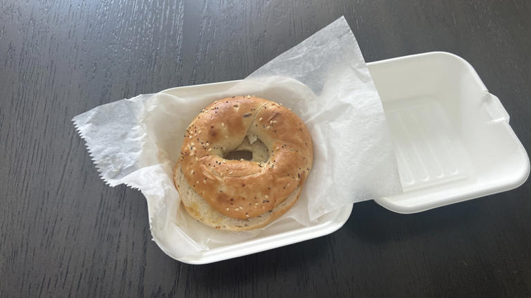 Everything bagels from 8 popular chains, ranked