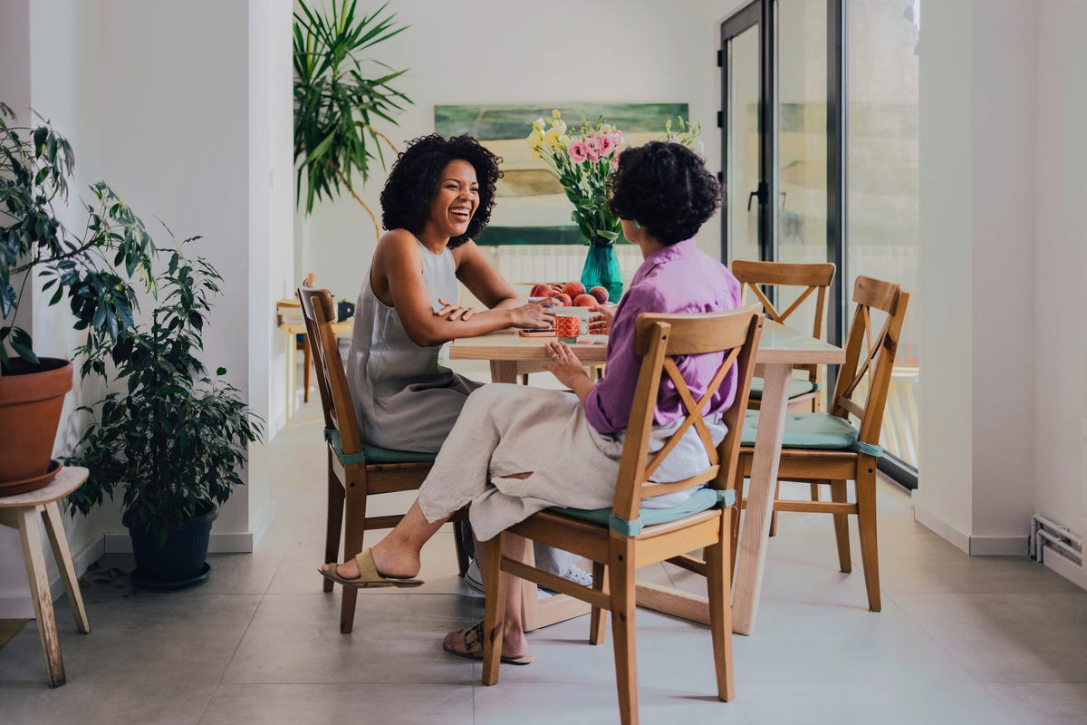 12 Small Acts of Kindness That Strengthen Every Relationship, Experts Say