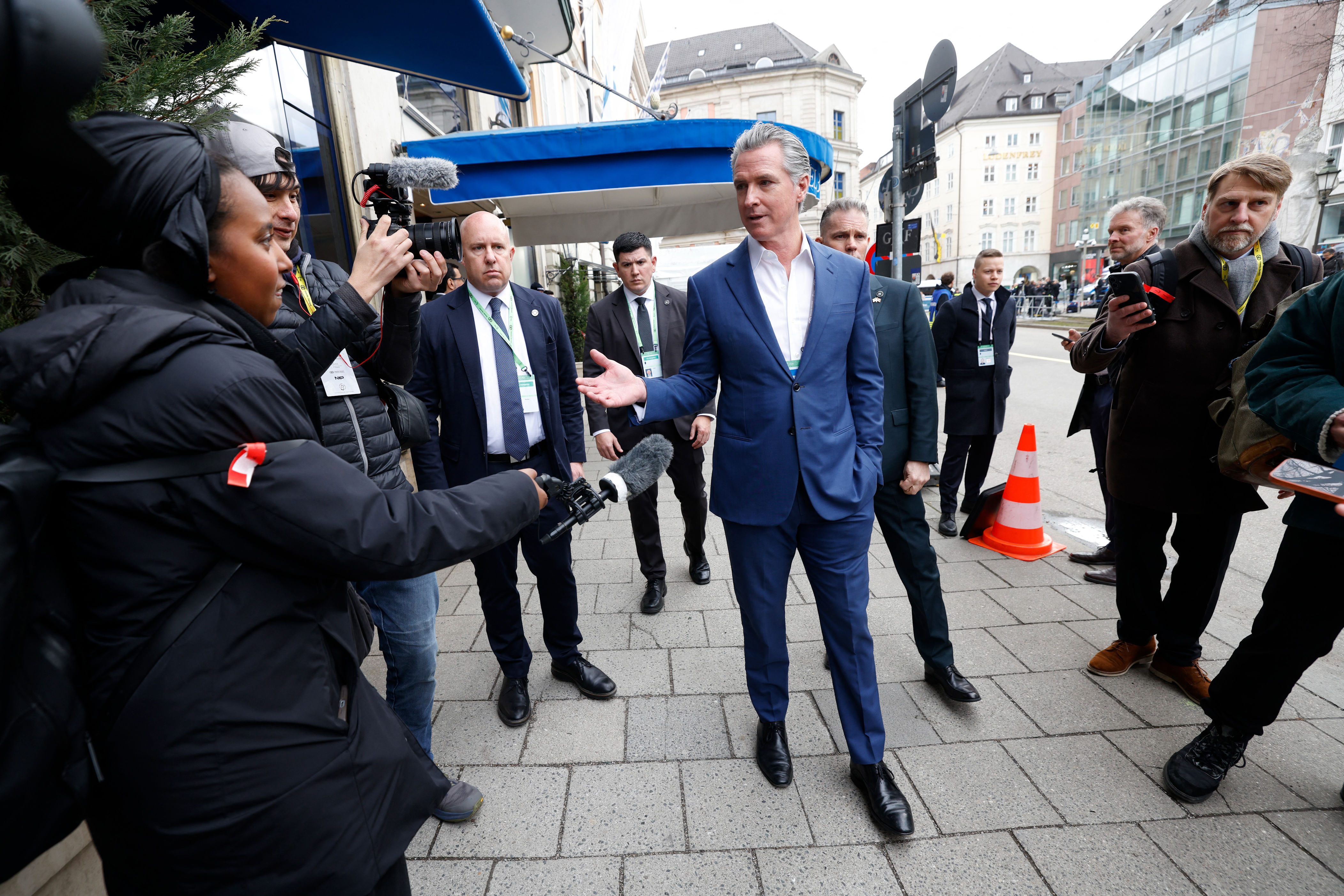 Gavin Newsom blasted for bailing on California to mingle with European ...