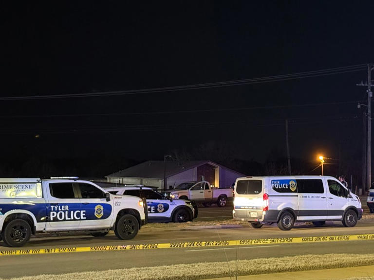Driver hospitalized after Tyler road rage shooting on Paluxy Drive