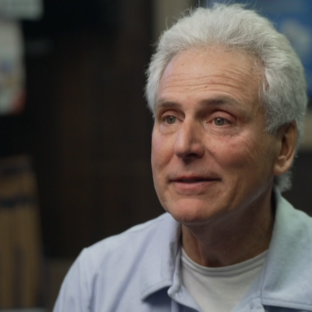 After 33 years on the route, a New Jersey mailman who loved helping people retires<br>